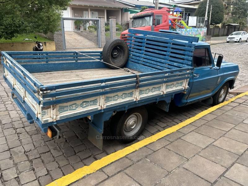 CHEVROLET - D10 - 1982/1982 - Azul - R$ 54.900,00