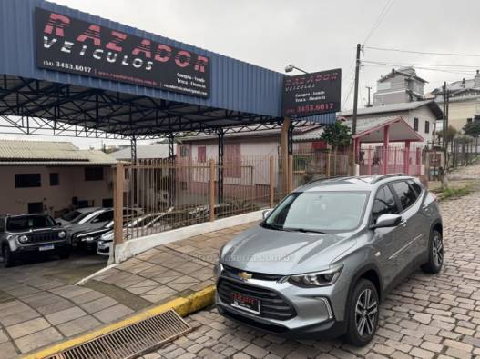 CHEVROLET - TRACKER - 2023/2024 - Prata - Sob Consulta