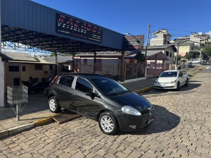FIAT - PUNTO - 2012/2012 - Preta - Sob Consulta