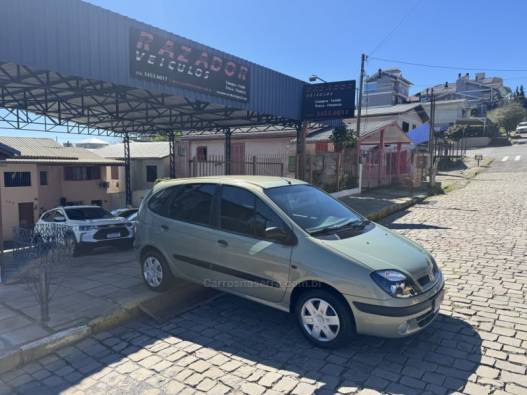 RENAULT - SCÉNIC - 2002/2003 - Bege - Sob Consulta