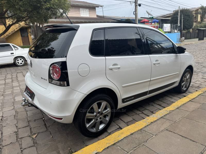 VOLKSWAGEN - POLO - 2012/2013 - Branca - Sob Consulta