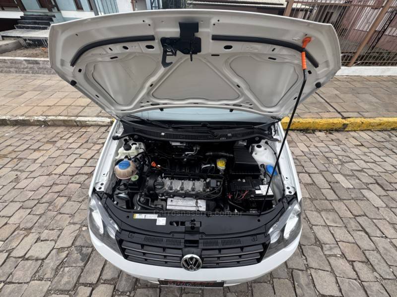 VOLKSWAGEN - POLO - 2012/2013 - Branca - Sob Consulta