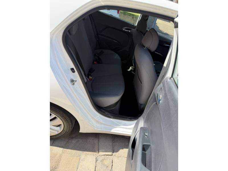 HYUNDAI - HB20 - 2014/2015 - Branca - Sob Consulta